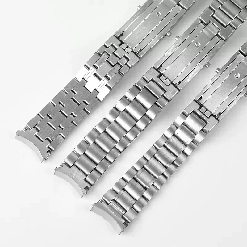 904L roestvrijstalen horlogeba - Omega Watch Seamaster recensie en prijs