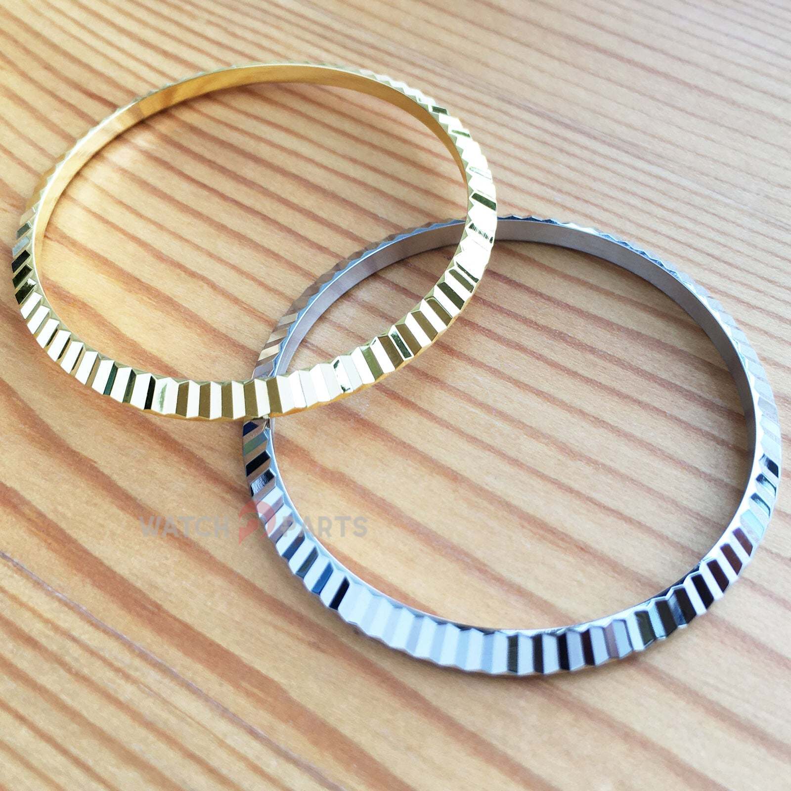 Stalen gecanneleerde ringring  - Rolex Watch Datejust recensie en prijs