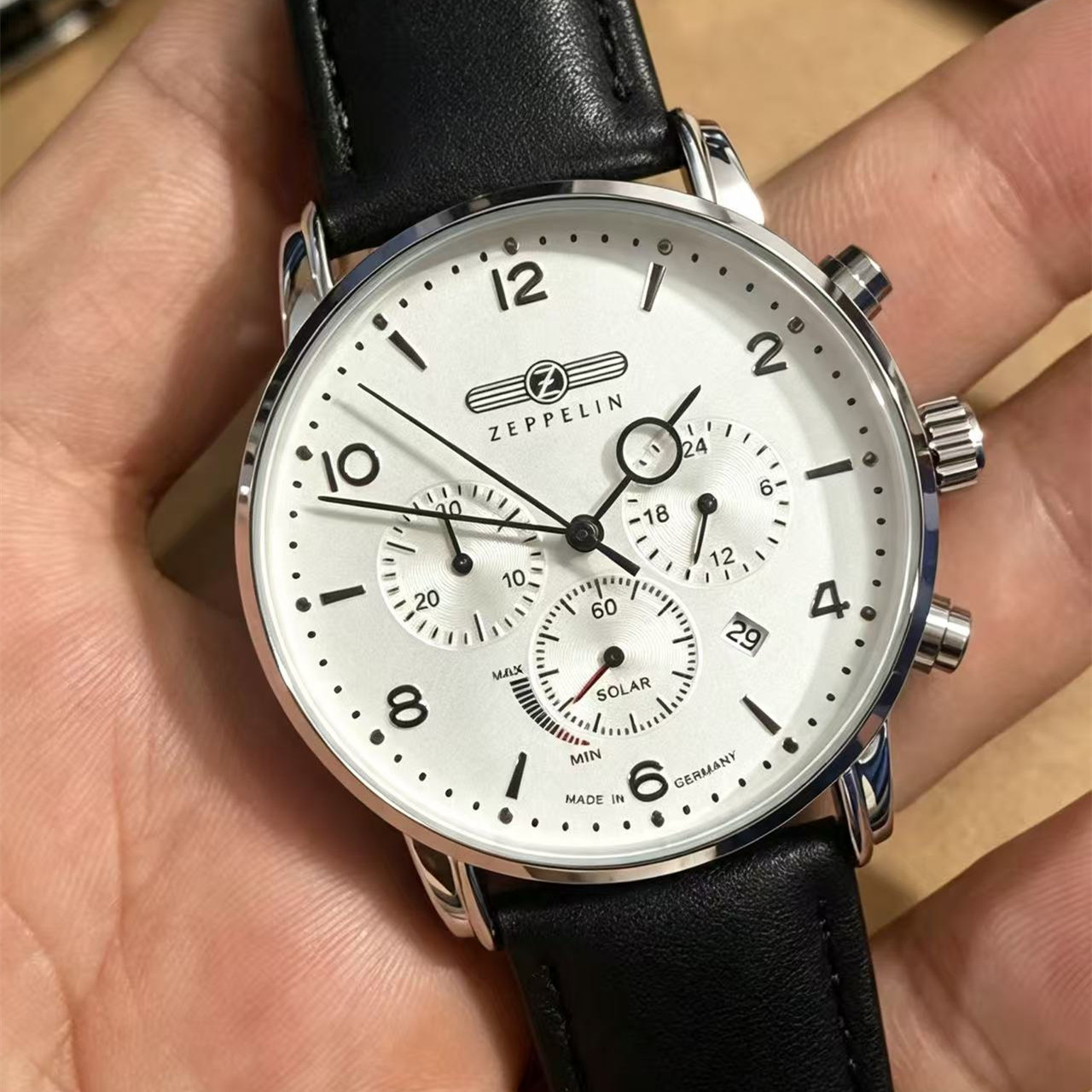 Zeppelin Airship Automatische  - Leather Watch Band Men recensie en prijs